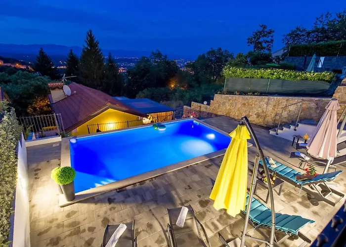 4 Bedroom Beautiful In *
