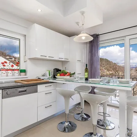 4 Bedroom Stunning In Rukavac (Primorje-Gorski Kotar)